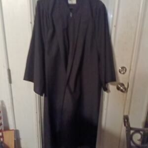 graduation gown black 5'5-5'6 Herff Jones Unisex NWOT